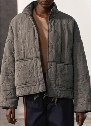 Крутезна куртка від zara