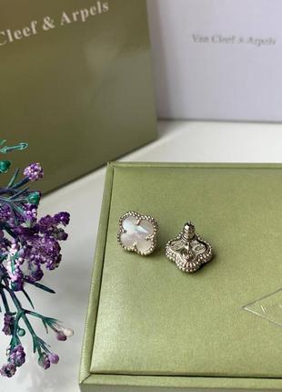 Набор ванклиф van cleef / клевер / белый - серьги, подвеска, браслет / натуральный перлам...