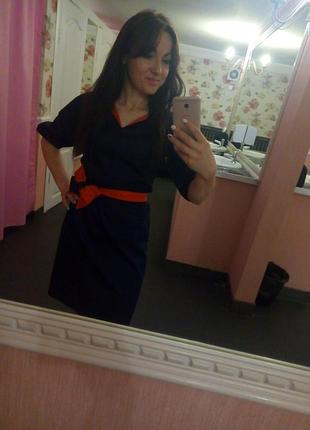 Плаття футляр