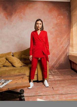 Брючний костюм