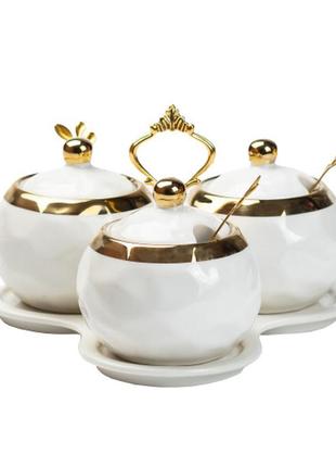 Набір ємностей із трьох банок об'ємом по 300 мл кожна з високоякісної кераміки білий