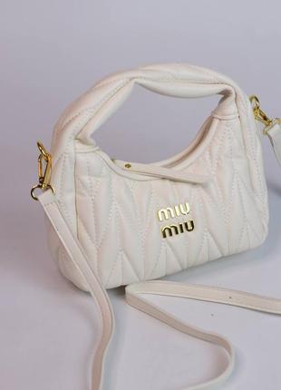 Женская сумка miu miu wander matelassé nappa hobo milk