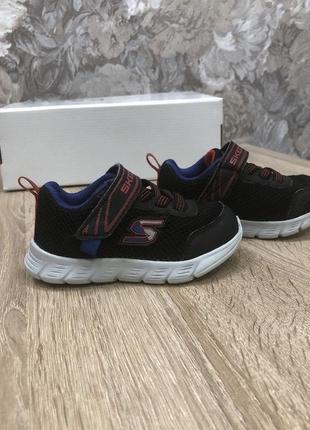 Skechers кроссовки кроссовки.