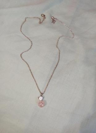 Кулон на цепочке хвостик