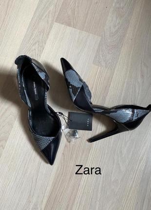 Туфли лодочки черные туфли под питона zara- 36p