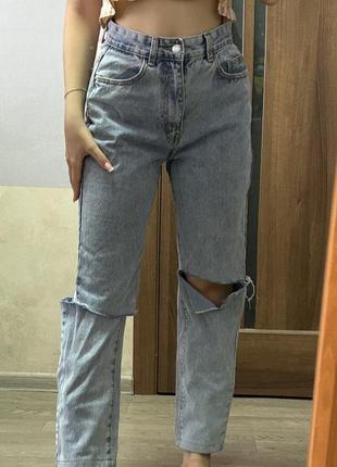Джинси prettylittlething