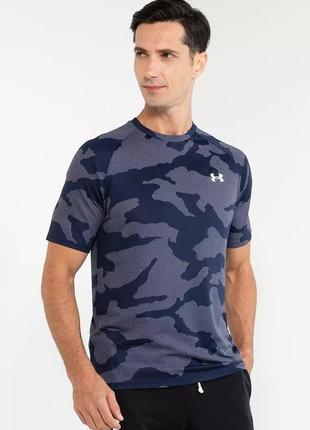 Мужская футболка under armour