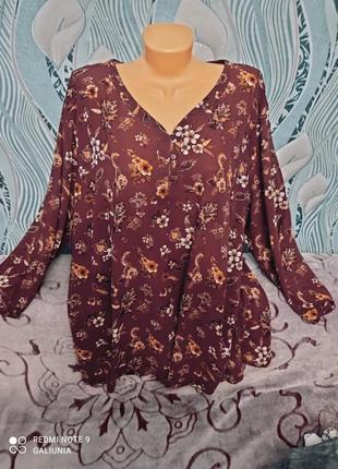 Гарна жіноча блузка великого розміру квітковий принт