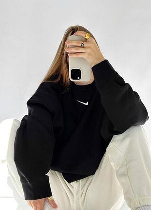 Женский оверсайз-свитшот в стиле nike