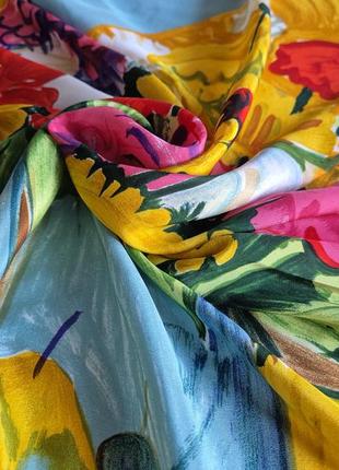 Женский шелковый платок картина цветы
