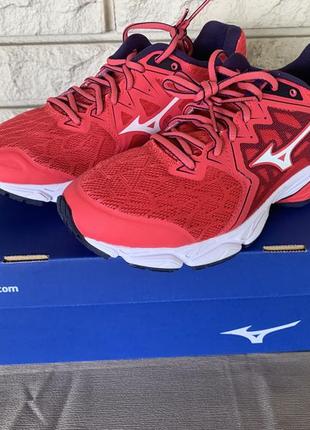 Кроссовки mizuno