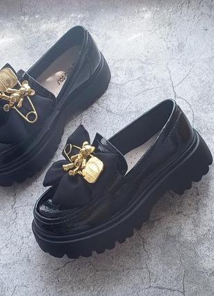 Детские школьные туфли лоферы для девочки