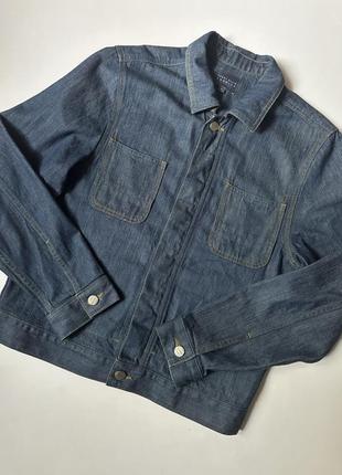 Джинсова куртка