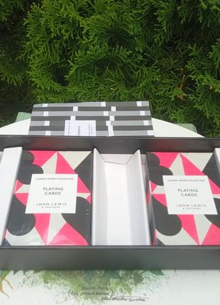 Карты игральные в наборе две колоды с доской от john lewis новые.отлично на подарок