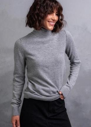 Базовый шерстяной гольф из новых коллекций