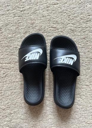Шлепанцы nike