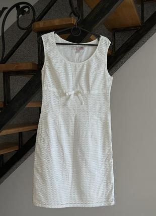 Плаття з тканини прошва