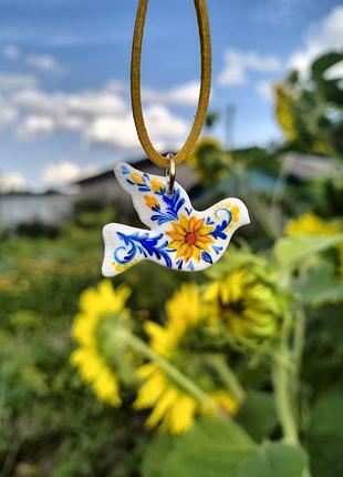 Подвеска голубка