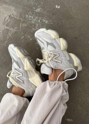 Кросівки New Balance 5305 фото