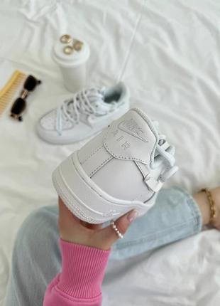Идеальные белые кроссовки nike air force 1low white off / найк аэр форс лоу белые демисезонные, на весну, лето осень3 фото