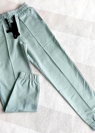 Брюки на девочку