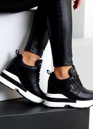 Сникерсиу черном бежевом и белом цвете ❤️❤️❤️ сама трендова модель