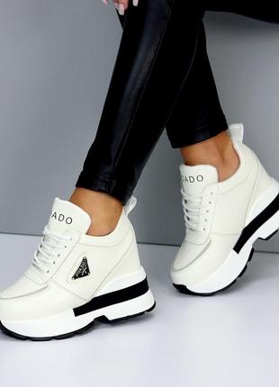 Сникерсиу черном бежевом и белом цвете ❤️❤️❤️ сама трендова модель