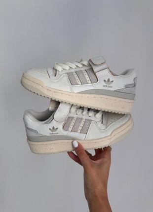 Кроссовки Кросівки адідас ізі буст жіночі білі adidas yeezy boost 350 / grey premium