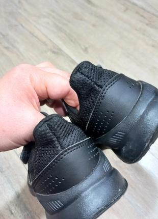 Кросівки adidas 31р.4 фото
