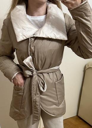 Весняно-осіння куртка, розмір-s