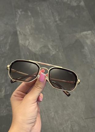 Сонцезахисні окуляри cartier