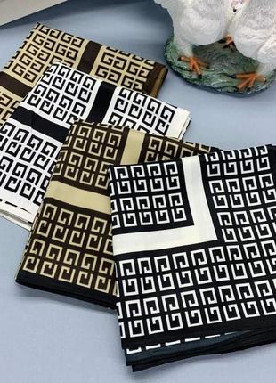 Платок шелковый 90*90 см черно-белый