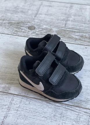 Кроссовки nike