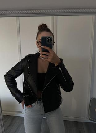 Шкіряна куртка zara