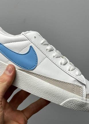 Жіночі кросівки nike blazer low white blue logo6 фото