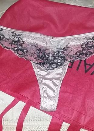 Брендовые качественные трусики с нежным кружом.usa..
