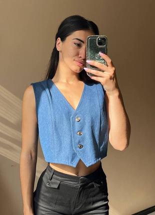 Жилет в стиле zara