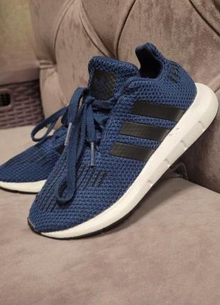 Кроссовки сеточка adidas мальчику