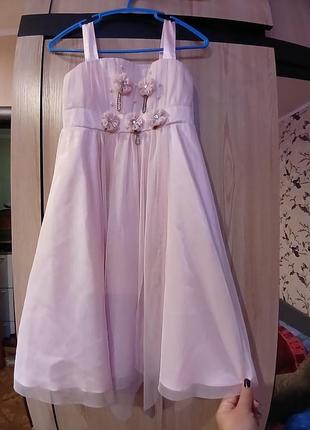 Праздничное платье для девочки