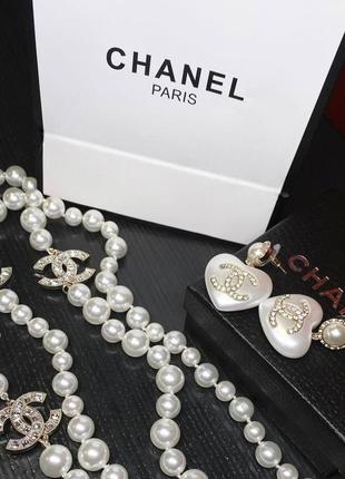 Ожерелье шанс с жемчугом и логотипом с россыпью циркония