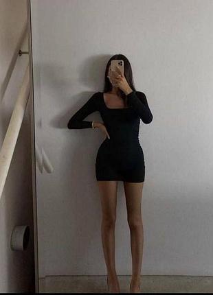 Сукня міні з довгими рукавами облягаюча коротка плаття стильна базова чорна