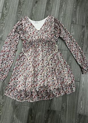 Плаття в квітковий принт