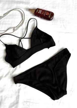 Купальник в рубчик