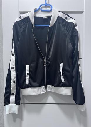 Ветровка , курточка everlast zara