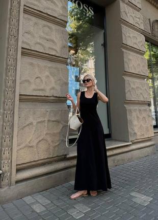 Жіноча сукня довга чорна бежева базова літній сарафан