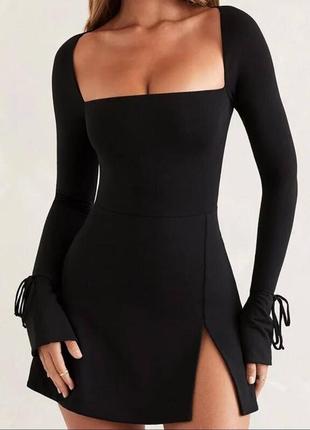 Шикарное классическое базовое новое женское однотонное облегающее облегающее приталенная вечернее короткое черное мини платье с рукавами, с разрезом на ноге🖤