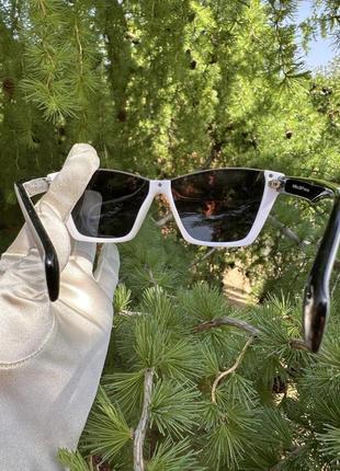 Солнцезащитные очки от katrin jones5 фото