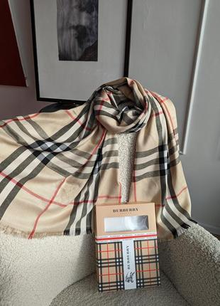 Палантин шарф, хустка burberry женский шарф барбери бежевый
