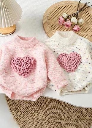 Детский свитер на девочку