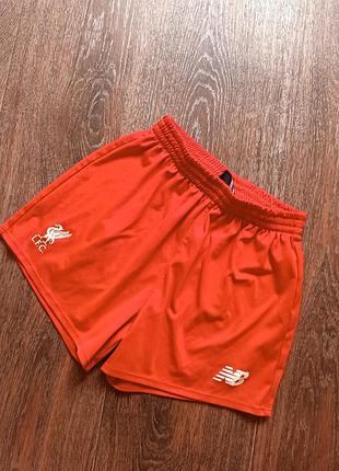 Шорти new balance